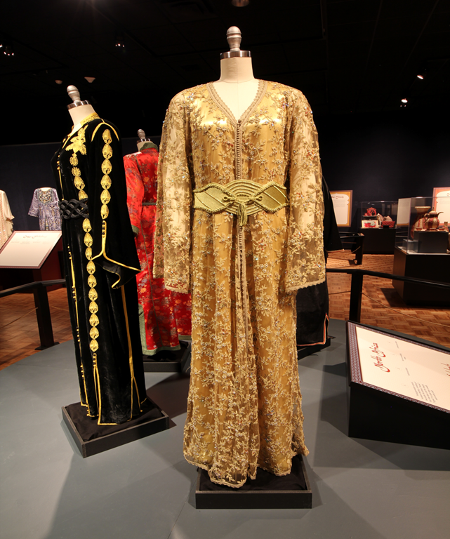 Cultural Clothing – Arab and Muslim Women’s Research and Resource Institute